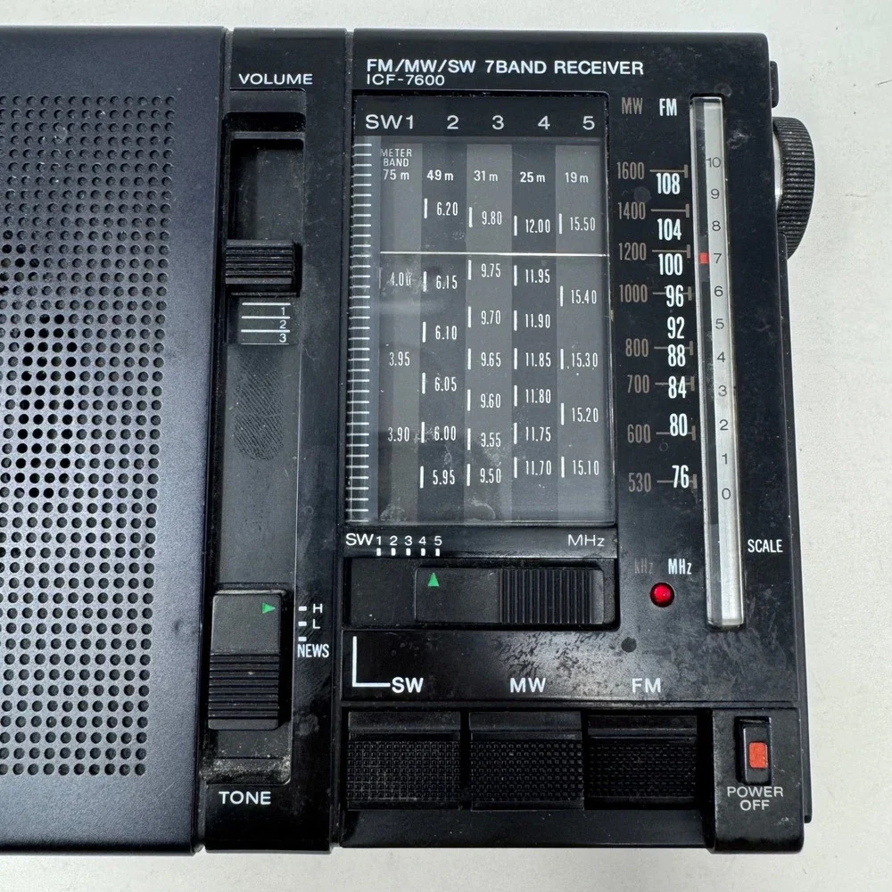 Sony ICF-7600 FM MW SW 7 Band Portable Radio Receiver Black Vtg Made in Japan
